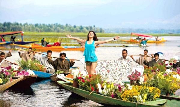 best indian monsoon destinations, best bollywood romantic songs