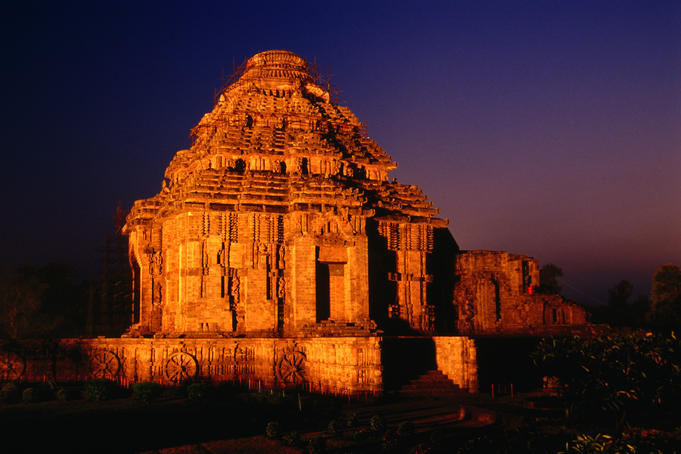 Indian history, indian culture, Indian tourism, Orissa tourism, Konark sun temple, Heritage of India, cheap flights to India 