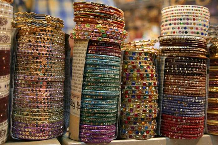 Things to do in Mount Abu, Shopping for Rajasthani handicrafts in Mount Abu 