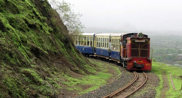 overivew of Matheran, Maharashtra hill stations, getaways from Mumbai, cheap flights to mumbai