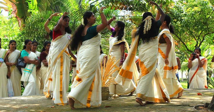 onam dance, onam festival celebration detail, kerala festivals, cheap flight tickets to Indias