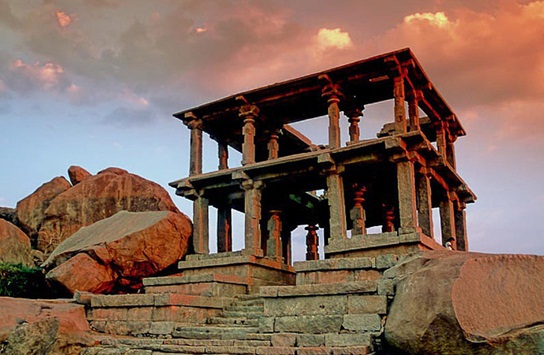 Cheap flights to India, weekend holiday getaways from Bangalore, what to see in Hampi 