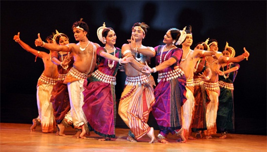 Khajuraho Dance Festival Madhya Pradesh, indain dance and music festivals, cheap flights to india 