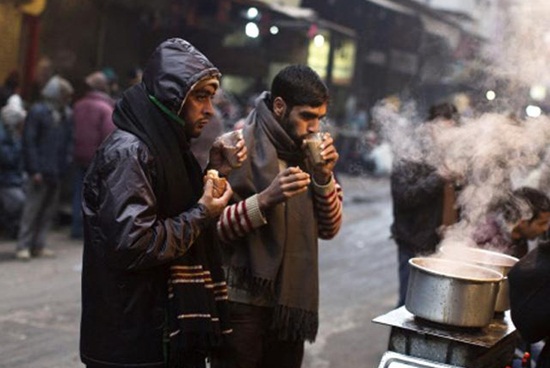 roadside tea stalls in India, tea and indian politics