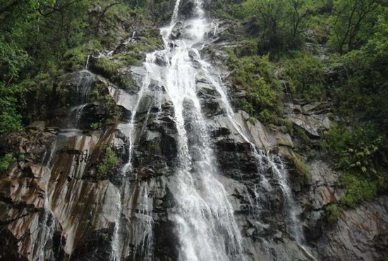 waterfalls in Pachmarhi, madhya pradesh tourist guide, Pachmarhi tourist attractions, 