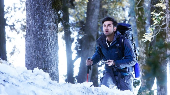 Bollywood shooting locations, best indian summer destinations, yeh jawani hai deewani shooting in manali, india travel, cheapest flights to India 
