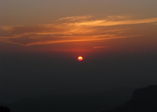 highest point in pachmarhi, tourist attractions of madhya pradesh, Indian Eagle travel blog
