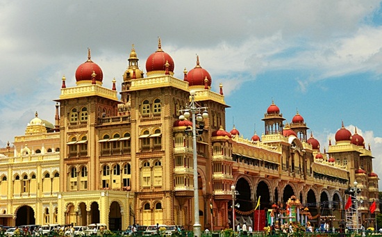 Mysore Palace, Dussehra Festival of Mystore, national heritage sites in India, Indian Eagle travel blog 