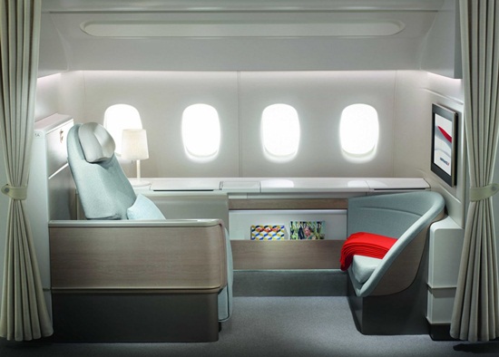 air france  cheap flights, air france la premiere suite, first class suite of air france, Indian Eagle travel blog  