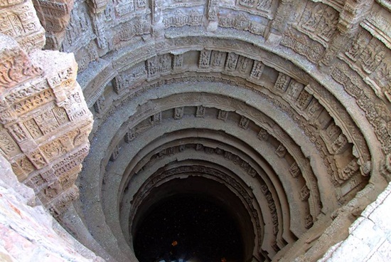 history of rani ki vav, stepwells in India, Indian eagle travel blog, 