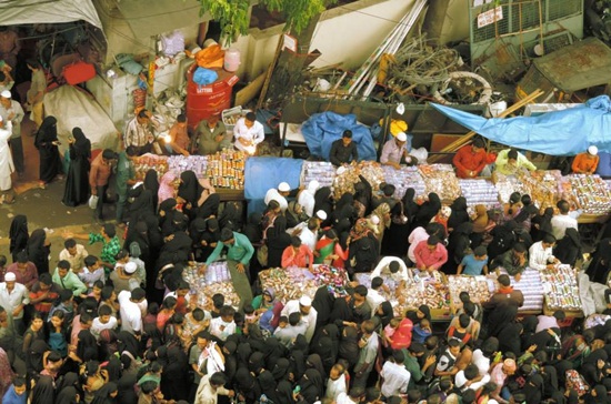Picture of Ramzan bazaar in Old City Hyderabad Market around Charminar in Old City, Ramadan in Hyderbad