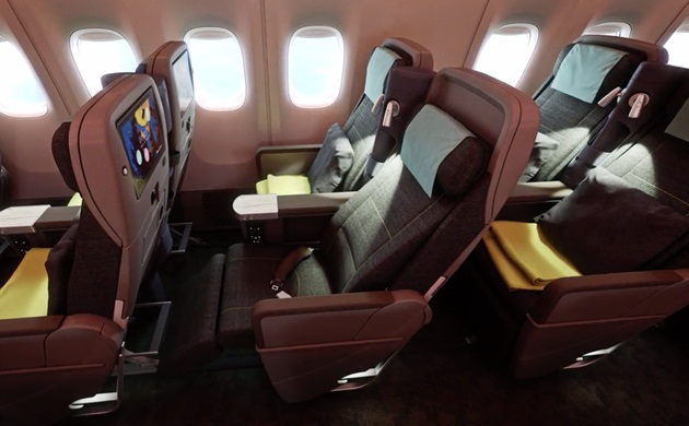 china airlines B777-300ER Premium Economy Cabin details, seats in China Airlines' premium economy,