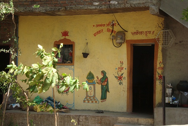 a vilage with lockless homes in India, IndianEagle travel blog