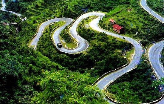 Dehradun to Nainital road trip, best road trips in India 