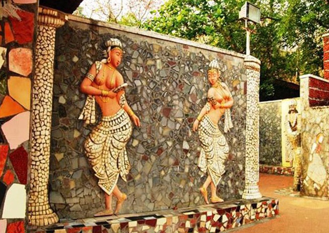 Chandigarh rock garden, Odisha artisans, new India tourist attractions