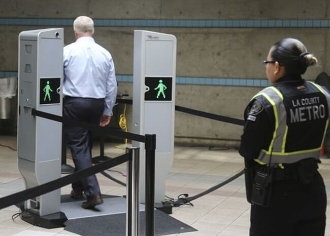 Los Angeles subway security, USA news, US subway body scanners